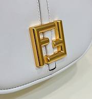 Fendi C’mon Small White Leather Bag 21x15x6.5cm - 2