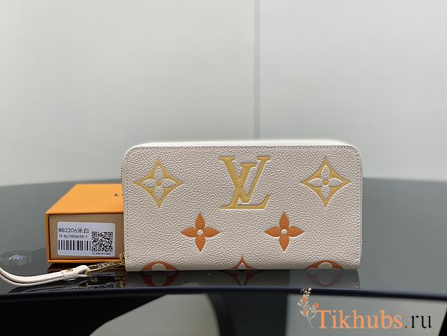 Louis Vuitton LV Zippy Wallet Neutral 19.5 x 10.5 x 2.5 cm - 1