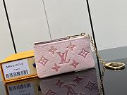 Louis Vuitton LV Key Pouch Pink 12 x 7 x 1.5 cm - 5