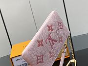 Louis Vuitton LV Key Pouch Pink 12 x 7 x 1.5 cm - 4