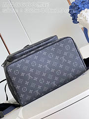 Louis Vuitton LV Montsouris Backpack 32 x 40 x 19 cm - 4