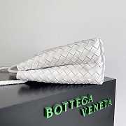 Bottega Veneta Medium Andiamo White 32.5x24x12cm - 4