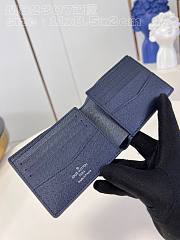 Louis Vuitton LV Slender Wallet Blue 11 x 8.5 x 2 cm - 5