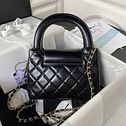 Chanel Flap Bag With Top Handle Black Lambskin 22cm - 2