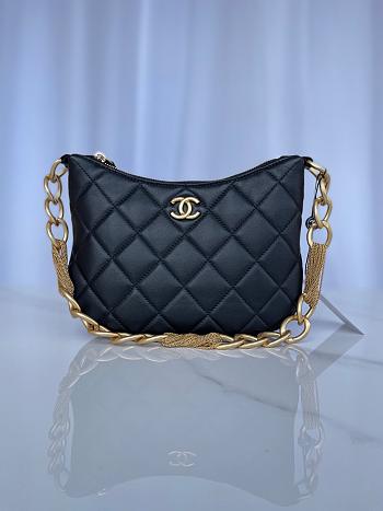 Chanel Hobo Black Bag 23x17x6cm