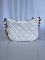 Chanel Hobo White Bag 23x17x6cm - 4