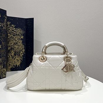 Lady Dior 95.22 Small Bag White 25x10x16cm