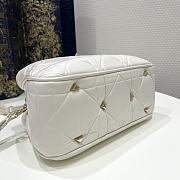 Lady Dior 95.22 Small Bag White 25x10x16cm - 6
