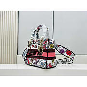 Dior Medium Lady D-LITE Bag White Multicolor Florilegio 24cm - 4