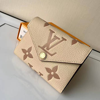 Louis Vuitton LV Victorine Beige 12x9.5x1.5cm