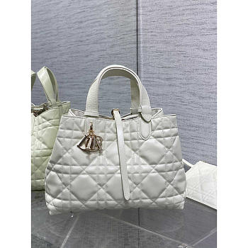 Dior Medium Toujour Bag White 28.5x19x21cm