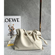 Loewe Flamenco Clutch Bag White 30x24.5x10.5cm - 1