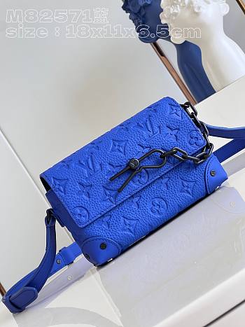 Louis Vuitton LV Steamer Wearable Wallet Blue Racing 18 x 11 x 6.5 cm