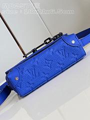 Louis Vuitton LV Steamer Wearable Wallet Blue Racing 18 x 11 x 6.5 cm - 6