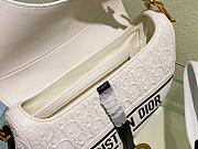 Dior Saddle Oblique Embossed Calfskin White Black 25.5 x 20 x 6.5 cm - 4