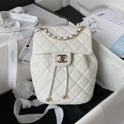 Chanel Backpack White Caviar Gold 23x18x10cm - 1
