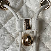 Chanel Backpack White Caviar Gold 23x18x10cm - 2