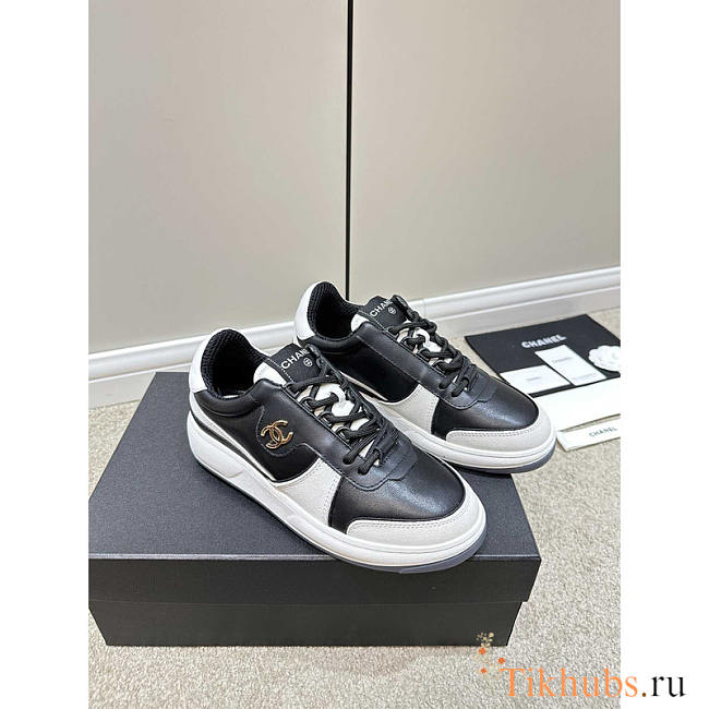 Chanel Sneakers Lambskin & Suede Calfskin White & Black - 1