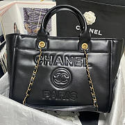 Chanel Small Tote Calfskin & Gold-Tone Metal Black 24x39x17cm - 1