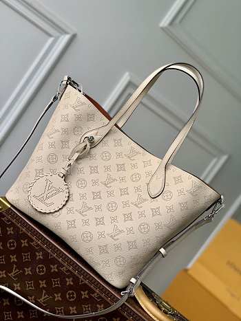 Louis Vuitton LV Blossom MM Beige 30x27.5x16cm