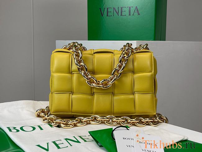 Bottega Veneta The Chain Cassette Yellow Gold 26x18x8cm - 1