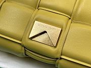 Bottega Veneta The Chain Cassette Yellow Gold 26x18x8cm - 4