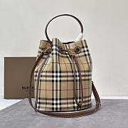 Burberry Small TB Bucket Bag Archive Beige Heather Brown 16x26x26cm - 2