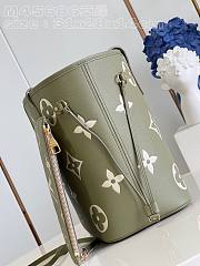 Louis Vuitton LV Neverfull MM Monogram Green 31 x 28 x 14 cm - 5