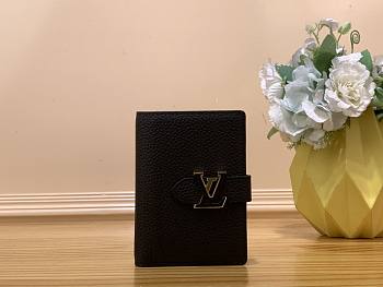 Louis Vuitton LV Wallet Vertical Black 9 x 12 x 1 cm