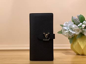 Louis Vuitton LV Wallet Vertical Capucines Black 10 x 19 x 1.7 cm