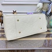 Louis Vuitton LV Artsy MM Handbag White 42x18x30cm - 2