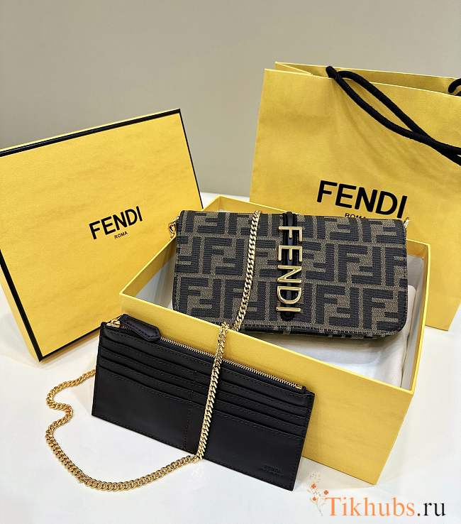 Fendi Fendigraphy Wallet On Chain 21.5x14.5x11cm - 1