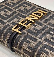 Fendi Fendigraphy Wallet On Chain 21.5x14.5x11cm - 4