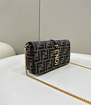 Fendi Fendigraphy Wallet On Chain 21.5x14.5x11cm - 2