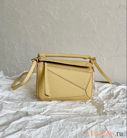 Loewe Light Yellow Puzzle Mini Shoulder Bag 18x12x8cm - 1