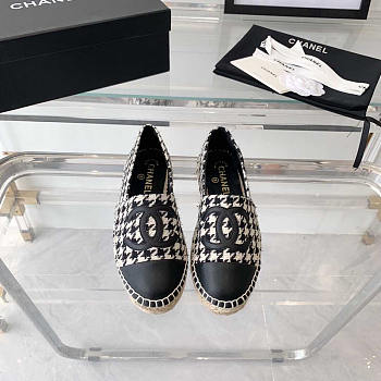 Chanel Flat Espadrilles Tweed,Lambskin,Patent Calfskin Black And White