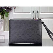 Louis Vuitton LV Pochette S-Lock Black 28 x 22.5 x 3.5 cm - 2