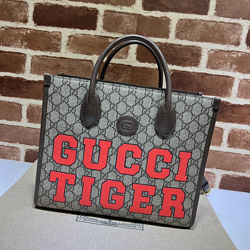 Gucci Tiger GG Small Tote Bag 31x26.5x14cm