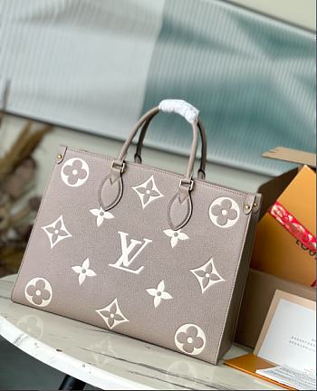 Louis Vuitton LV OnTheGo MM Grey 35 x 27 x 14 cm