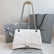 Balenciaga Crush Quilted Shoulder Bag Calfskin White 31x20x12cm - 1
