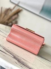 Louis Vuitton LV Twist PM Pink 19 x 15 x 9 cm - 4