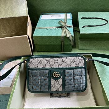 Gucci Mini GG Canvas Shoulder Bag Green 21.5x14x7cm