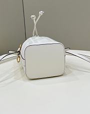 Fendi Mini Mon Tresor White 12x18x10cm - 4