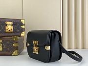 Louis Vuitton LV Orsay MM Black 21.5 x 15.8 x 5 cm - 4