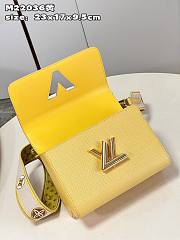 Louis Vuitton LV Twist MM Plume Yellow 23 x 17 x 9.5 cm - 5