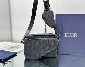 Dior Saddle Tripple Pouch Oblique Black 23.3 x 16.5 x 4.3 cm