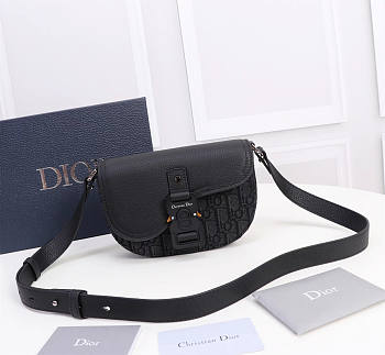 Dior Saddle Pouch With Strap Black Oblique 19.5 x 13 x 4.3 cm