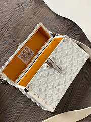 Goyard Cassette Trunk Bag White 15x6.5x21cm - 2