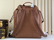 Louis Vuitton LV Montsouris Backpack Cognac 32 x 40 x 19 cm - 5