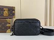 Louis Vuitton LV Nano Alpha Black 11 x 18.5 x 6.5 cm - 1